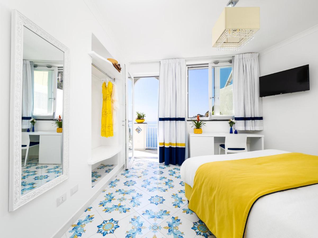 Blue Waves - De Vivo Realty Positano Exterior foto